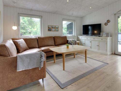  Holiday Home Mikaela - 1km from the sea by Interhome in Mølby