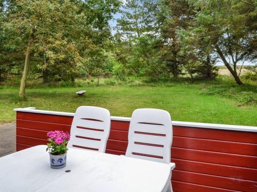  Holiday Home Odsten - 1km from the sea by Interhome in Mølby
