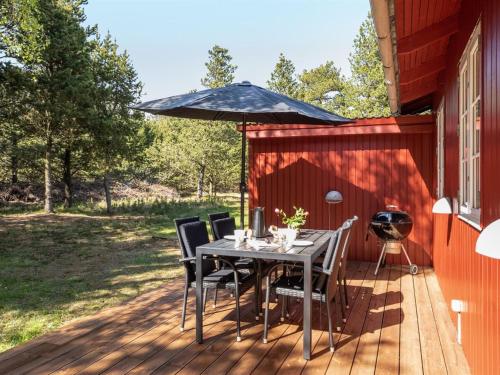  Holiday Home Epiphania - 900m from the sea by Interhome in Mølby