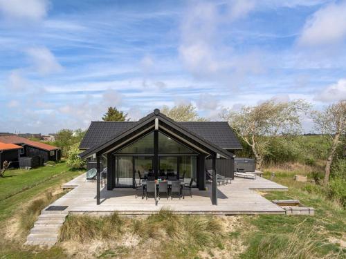  Holiday Home Gubbe - 500m from the sea by Interhome in Lakolk