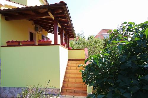Apartment Robi - image 2
