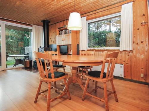  Holiday Home Tuovi - 800m from the sea by Interhome in Torsted