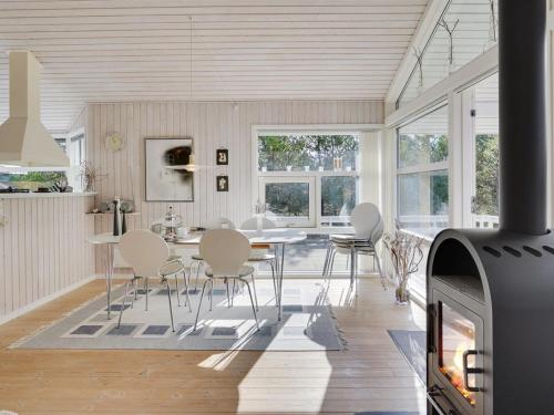 Holiday Home Alethe - 1km from the sea by Interhome in Torsted