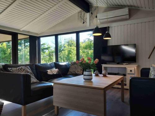  Holiday Home Avia - 500m from the sea by Interhome in Løkken