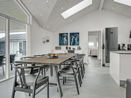  Holiday Home Fegge - 1-5km from the sea by Interhome in Løkken