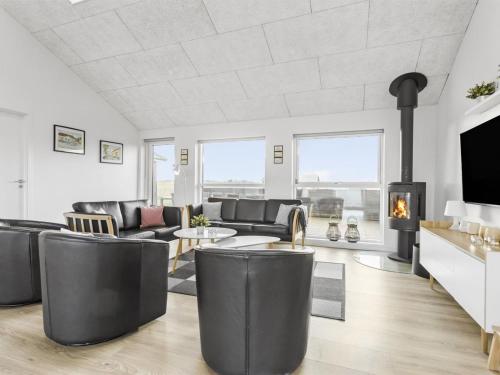  Holiday Home Kirsi - 1-6km from the sea by Interhome in Løkken
