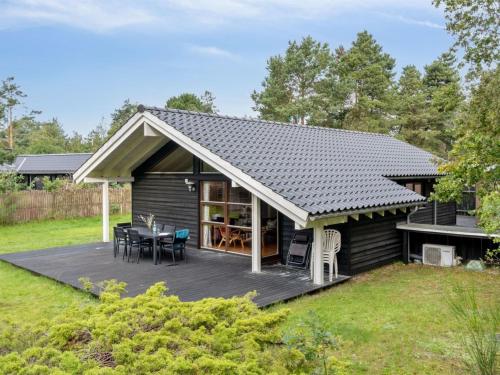  Holiday Home Wilgrib - 400m from the sea by Interhome in Højby