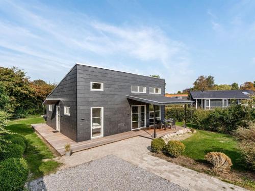  Holiday Home Ilkka - 175m from the sea by Interhome in Rødvig