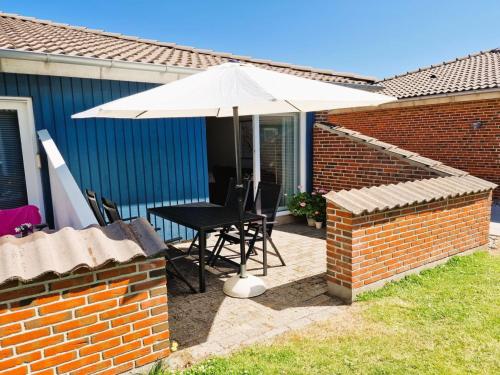  Apartment Emira - 50m from the sea by Interhome in Bogense