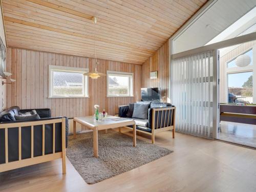  Holiday Home Dunya - 400m from the sea by Interhome in Assens