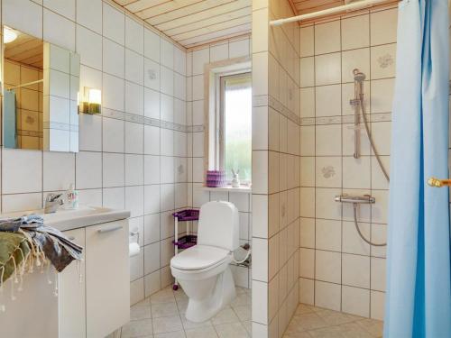 Vannas istaba, Holiday Home Rəzvan - 120m from the sea by Interhome in Vedelshave