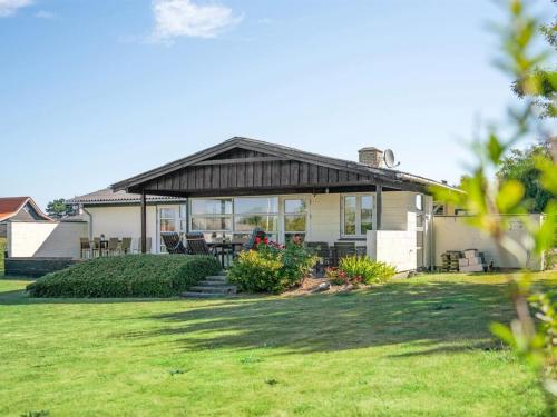  Holiday Home Evald - 200m from the sea by Interhome in Bro