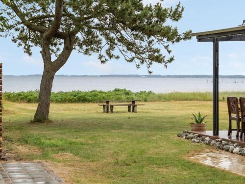  Holiday Home Sigurd - 20m from the sea by Interhome in Middelfart