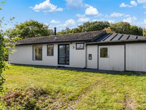  Holiday Home Kalle - 400m from the sea by Interhome in Hårby