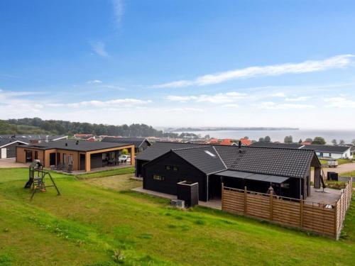  Holiday Home Gunborg - 400m from the sea by Interhome in 6093 Sjølund