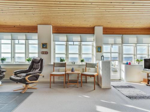  Holiday Home Palnir - from the sea by Interhome in Egernsund