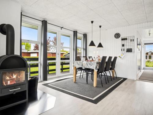 Holiday Home Elvina - 200m from the sea by Interhome in Haderslev
