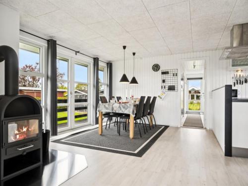 Holiday Home Elvina - 200m from the sea by Interhome in Haderslev