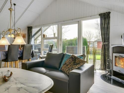  Holiday Home Hortensia - 350m from the sea by Interhome in Egernsund