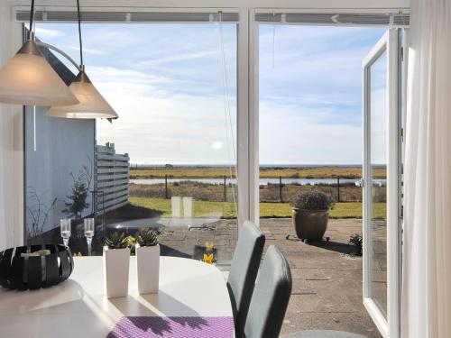  Apartment Rejhana - 500m to the fjord by Interhome in Øsløs