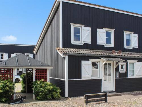  Apartment Eleen - 100m to the fjord by Interhome in Vestervig