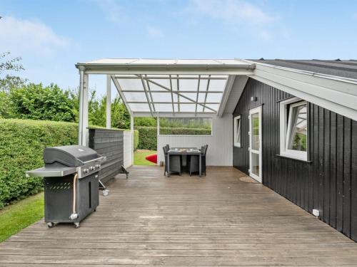 Holiday Home Ullakarin - 350m from the sea by Interhome in Sønderby