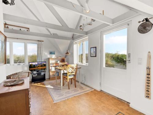  Holiday Home Ebba - 25m from the sea by Interhome in Frøstrup