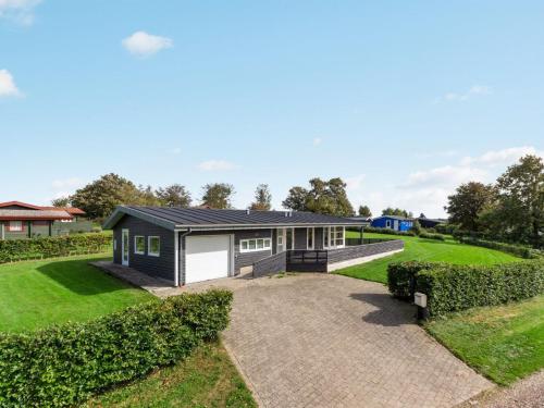  Holiday Home Sylvelin - 400m to the fjord by Interhome in Roslev