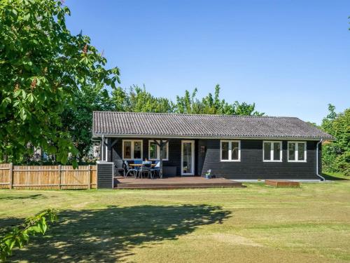  Holiday Home Gunhil - 200m from the sea by Interhome in Hals