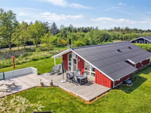  Holiday Home Menka - 1-3km from the sea by Interhome in Bindslev