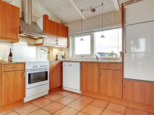 ห้องครัว, Holiday Home Lien - 160m from the sea by Interhome in จอร์ริง