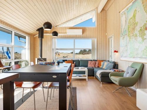  Holiday Home Sirkka - 902m from the sea by Interhome in Hirtshals