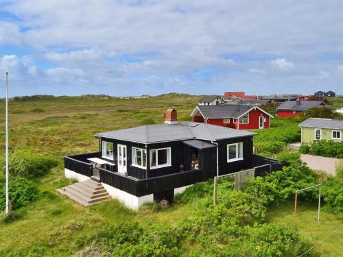  Holiday Home Sohvi - 450m from the sea by Interhome in Lakolk