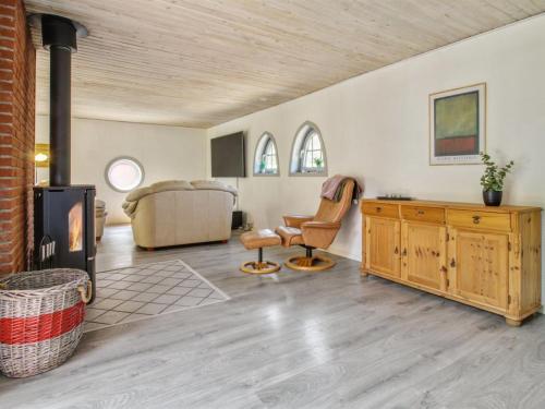  Holiday Home Aku - 24km from the sea by Interhome in Højer