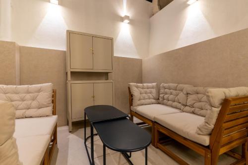 Braceli Beach Resort Ground Floor - rentafive - image 4