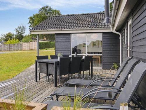 Balcony/terrace, Holiday Home Geeske - 150m from the sea by Interhome in Haderslev