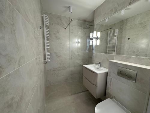 Apartament 415 by Pileckiego Residence Parking w cenie - image 5
