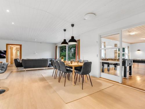Kitchen, Holiday Home Siggut - 100m from the sea by Interhome in Vaeggerlose