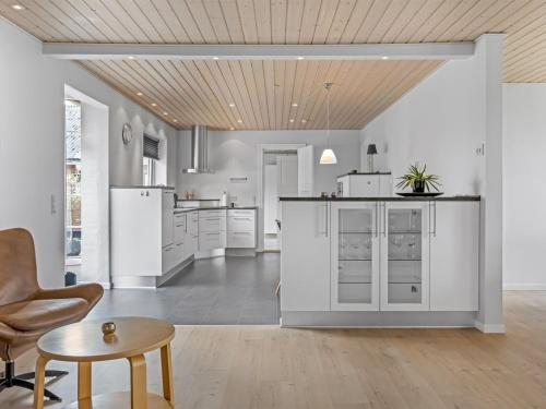 Cuina, Holiday Home Kukka - 16km from the sea by Interhome in Uggelhuse