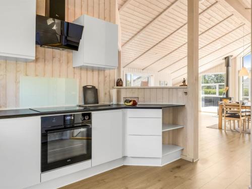 廚房, Holiday Home Ariadne - 400m from the sea by Interhome in 辛度斯