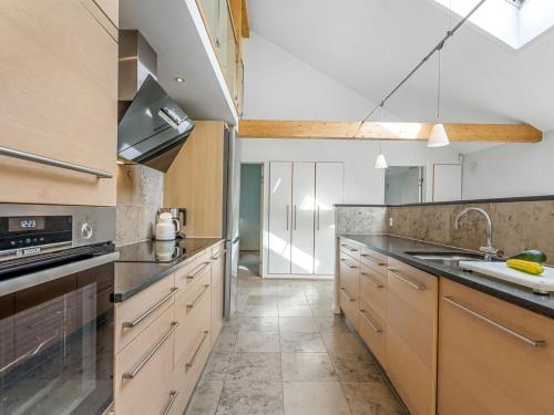 مطبخ, Holiday Home Talitha - 40m from the sea by Interhome in Vaeggerlose