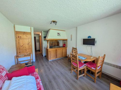 Studio cozy au pied des pistes, plein sud, parking inclus