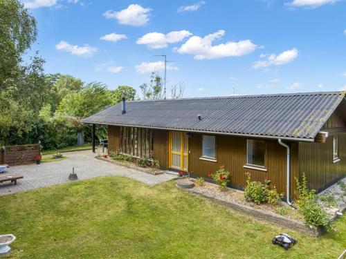 Holiday Home Naema - 500m from the sea by Interhome
