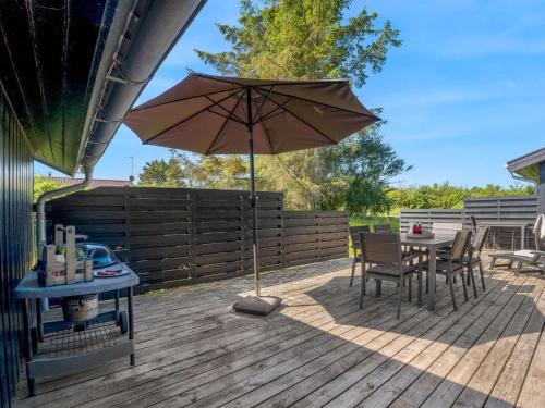 Balcony/terrace, Holiday Home Thorulf - 450m from the sea by Interhome in Hjorring