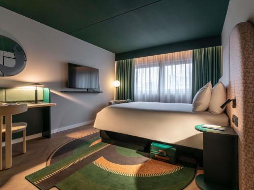 TRIBE Hotel Den Haag Centraal - Opened December 2025, Den Haag