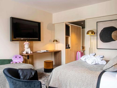 2 twin beds