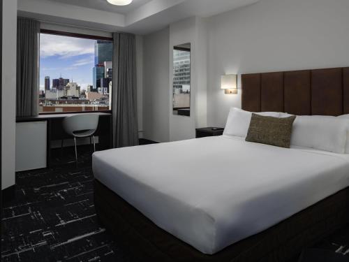 Mercure Melbourne City Centre