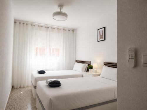 Apartamentos Dos Torres Jiloca con Parking gratis in Ла-Пуебла-де-Альфінден