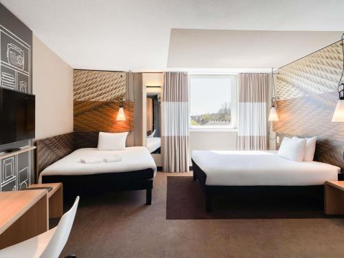 1 double bed, 1 sofa bed