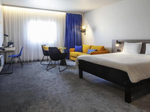 hotel photo